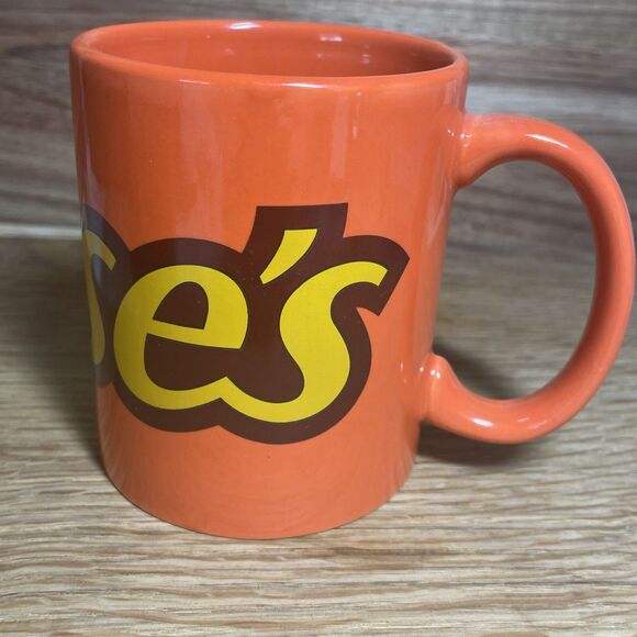 Reese's Peanut Butter Wrap Logo Halloween 2 Coffee Mugs Galerie Chocolate Candy - Picture 3 of 4